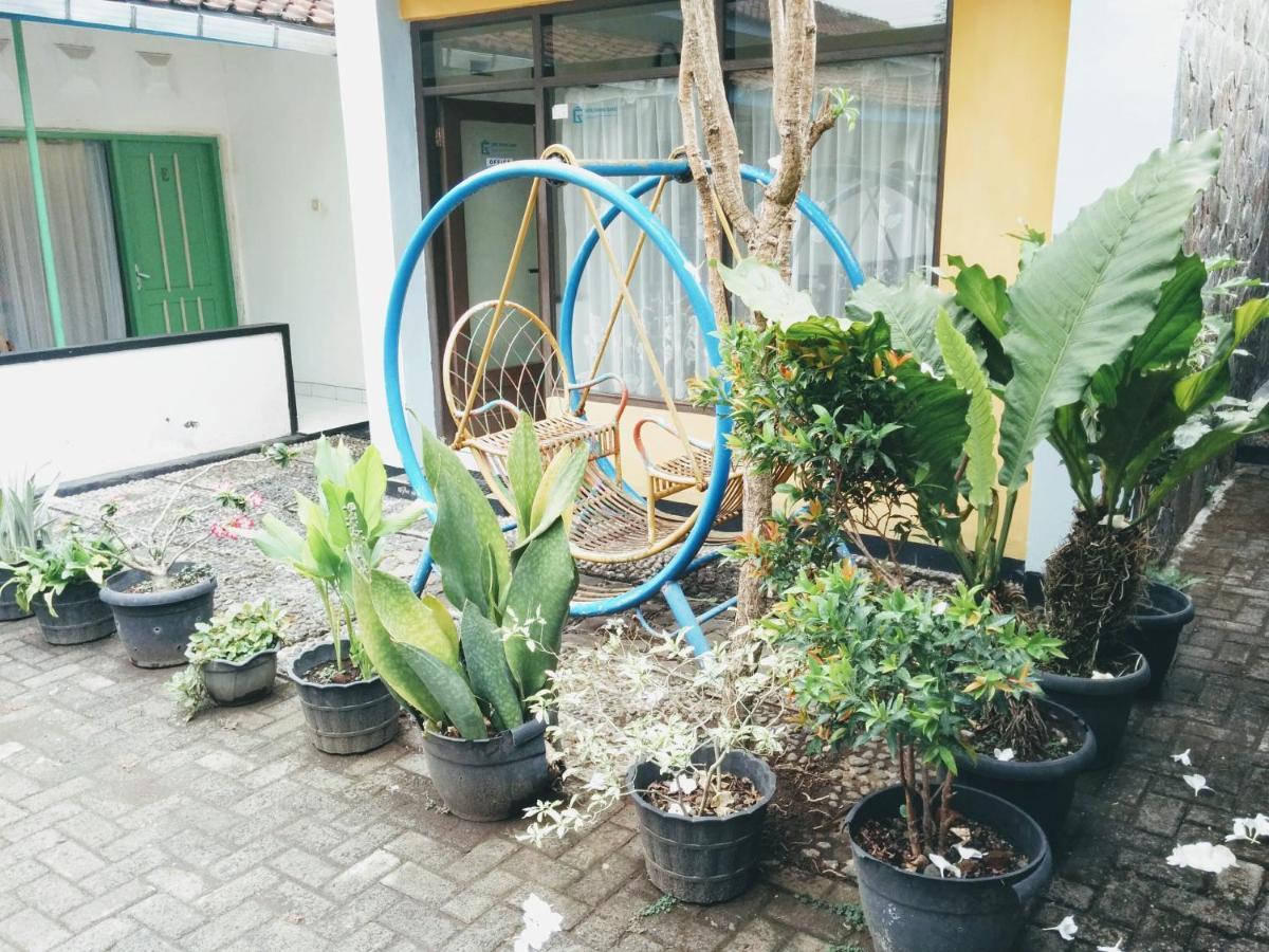 Hotel Gunung Slamet Purwokerto Exterior photo