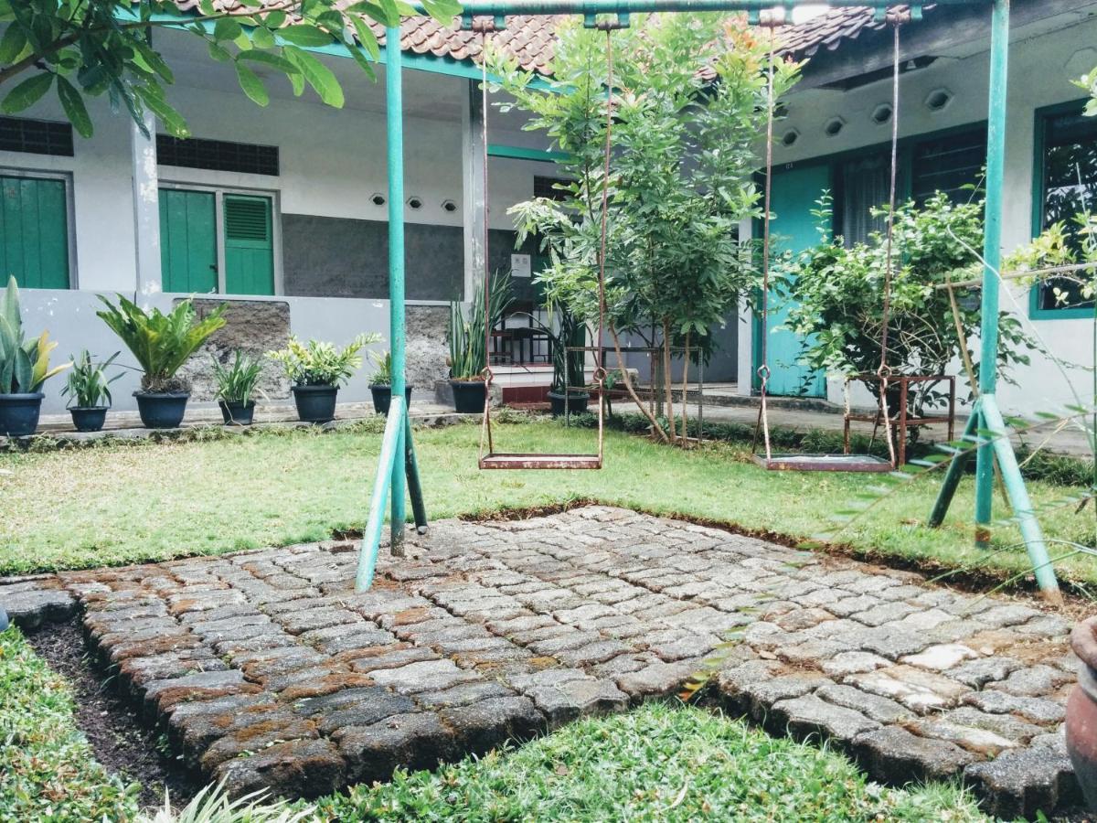 Hotel Gunung Slamet Purwokerto Exterior photo